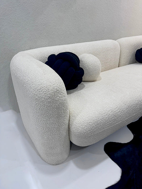 LUXURY SOFA 89"